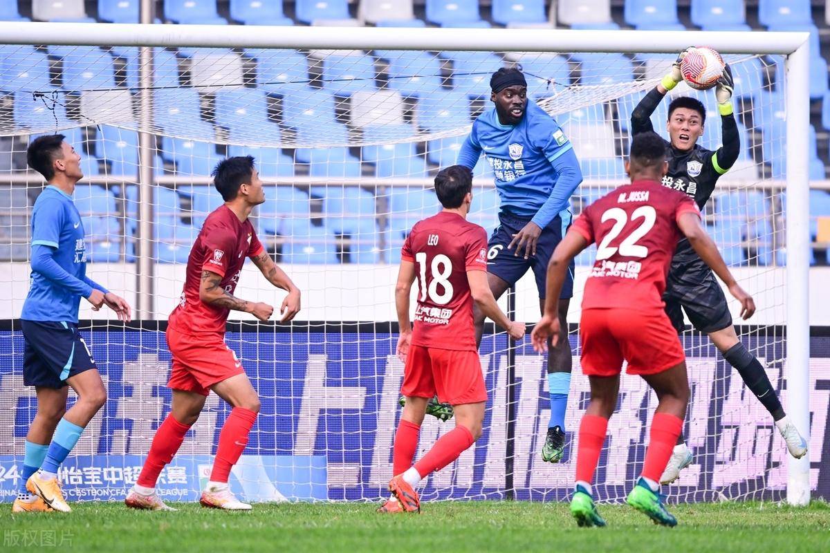 区的裁判培 区的裁判培