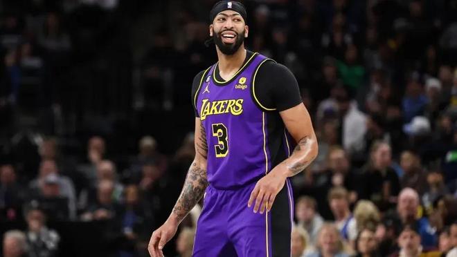 新秀中锋 新秀中锋