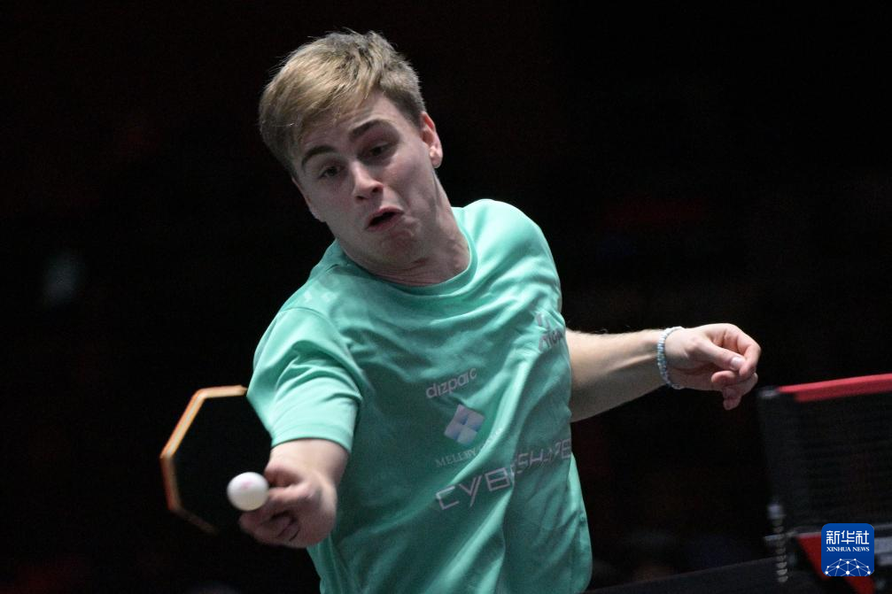 更是通过持 更是通过持