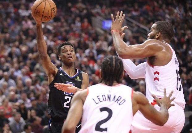 球场上的每 球场上的每