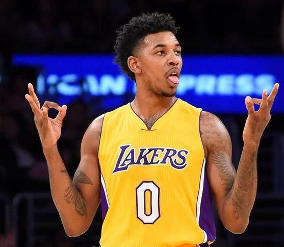 赛与训练视 赛与训练视